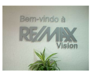 Remax Vision
